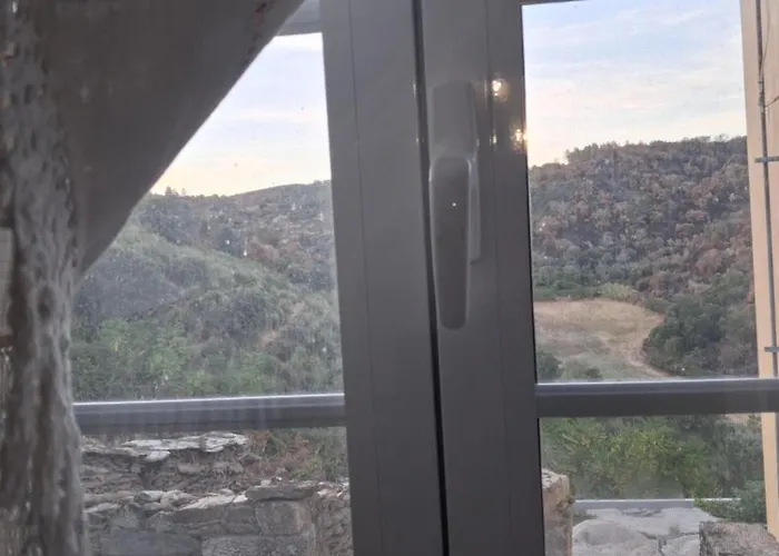 Casa Do Vale Encantado 別荘 Cedovim